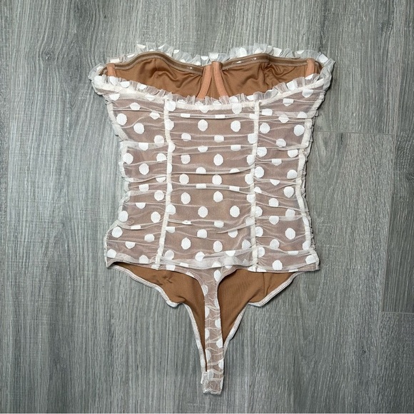 MAJORELLE - Revolve - Wyn Bodysuit in White - S - Picture 3 of 3